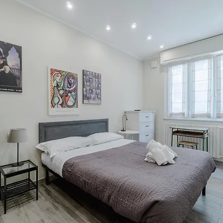 Guesthost - Cozy Flat Near Porta Nuova 公寓 *