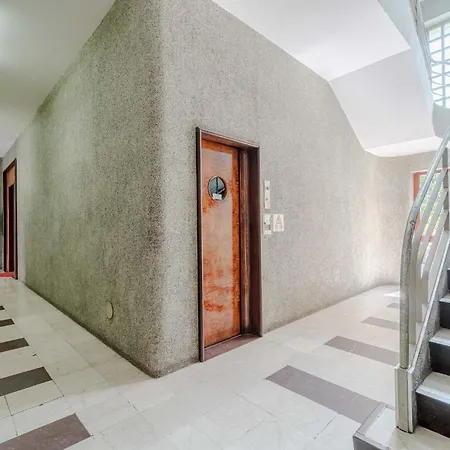 Guesthost - Cozy Flat Near Porta Nuova