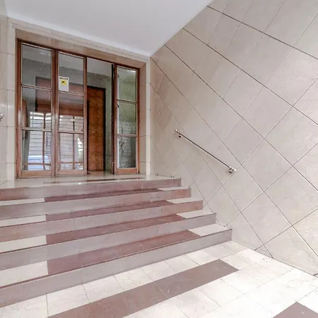 Guesthost - Cozy Flat Near Porta Nuova * 都灵